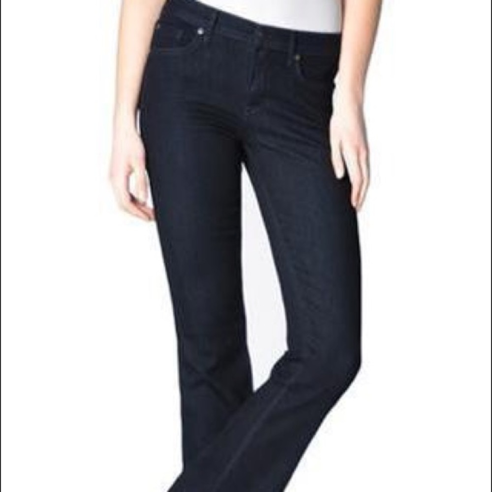 BNWT  Fidelity Denim Dark Wash Jeans
